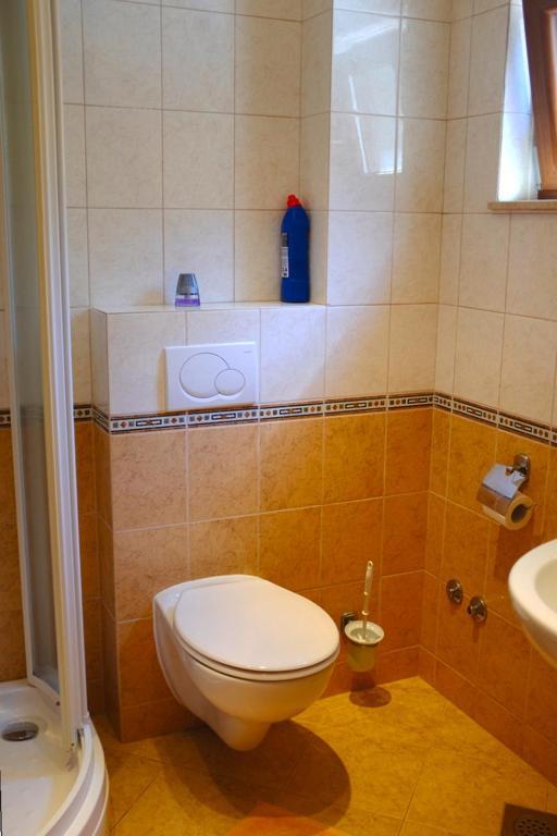 Apartments Marina 오미스 외부 사진