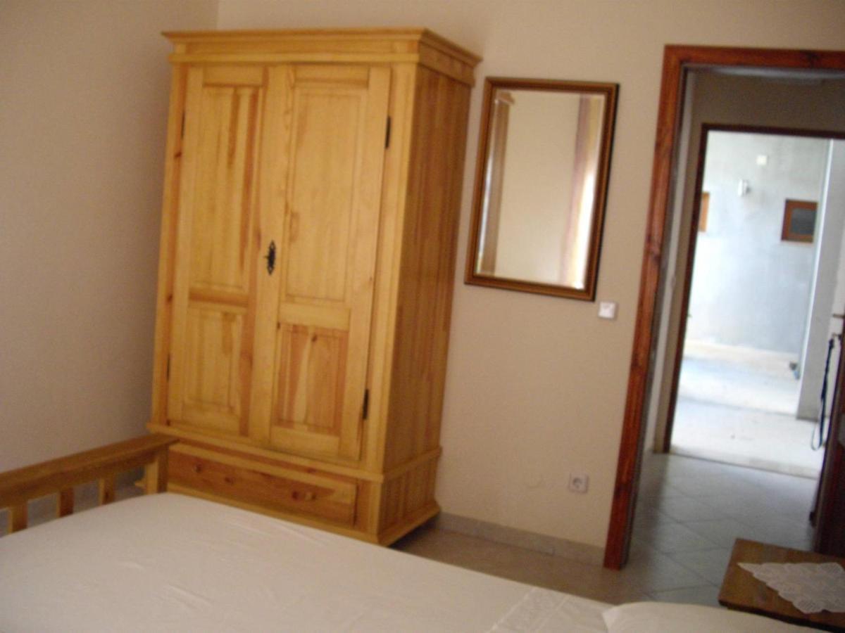 Apartments Marina 오미스 외부 사진